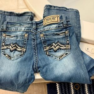 Miss Me Women's Blue Boot Cut Jeans with Embroidered Pockets